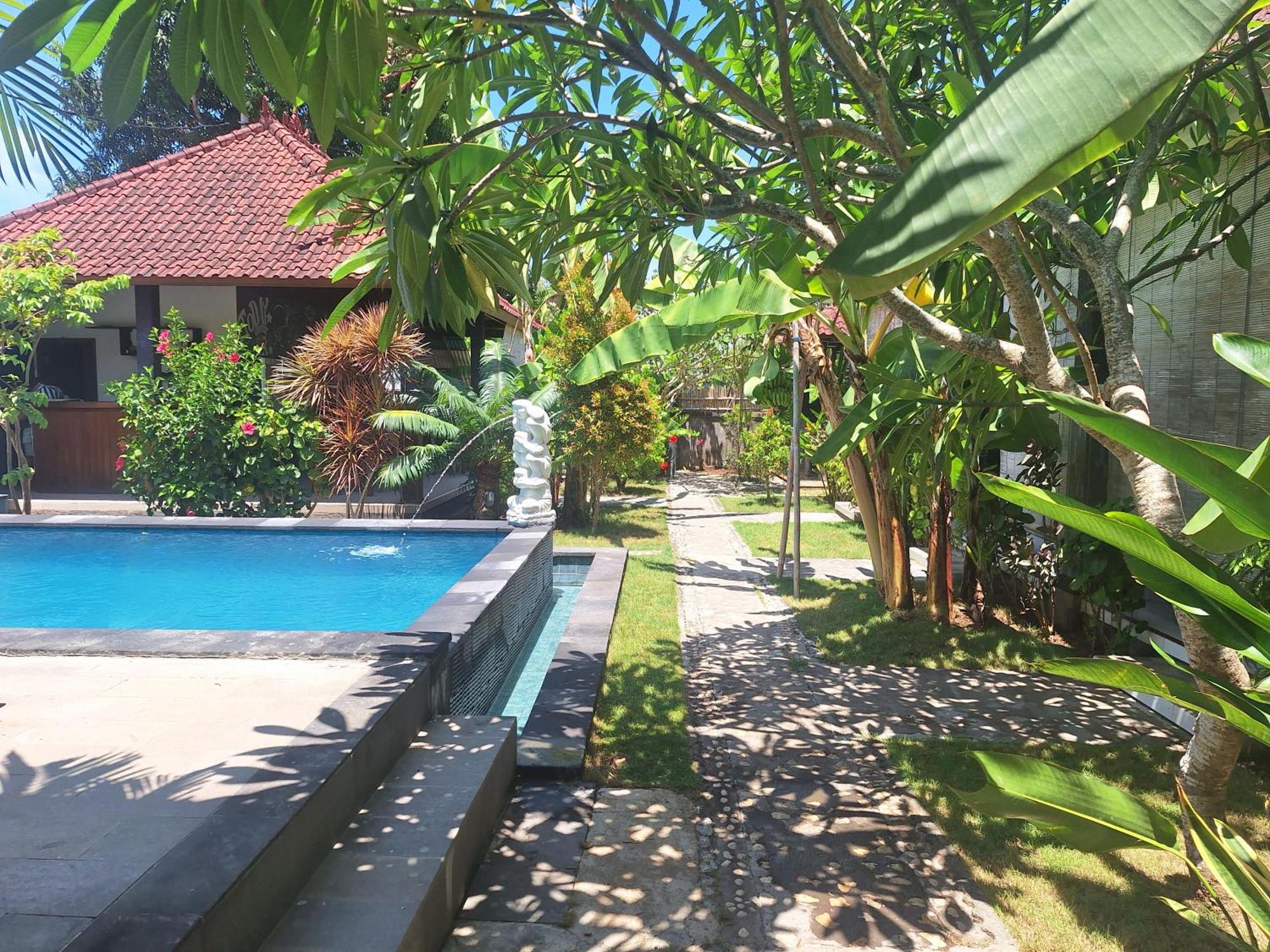 D'Waktu In House Apartment Lembongan Exterior foto